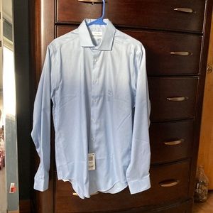 Mens NWT Calvin Klein Slim Fit dress shirt in French blue, size L (16 34-35).
